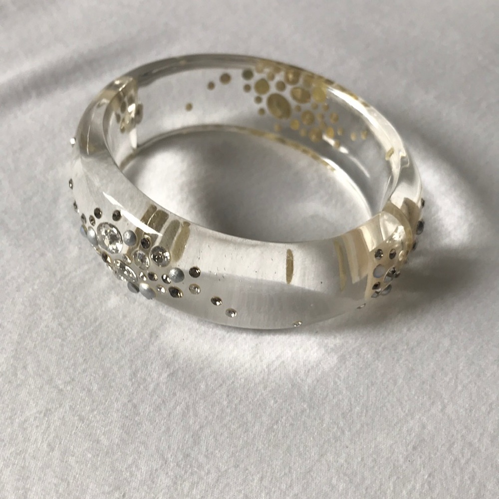 Clear bangle bracelet